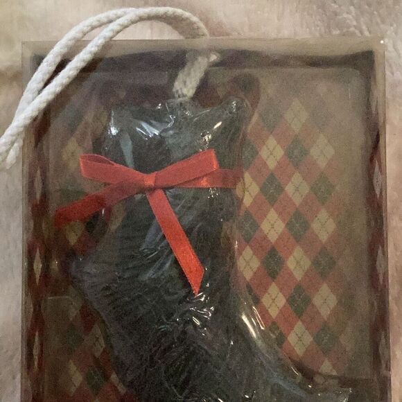 NIB Royal English Cologne Scottie Dog Soap On A Rope Vintage - Picture 3 of 7
